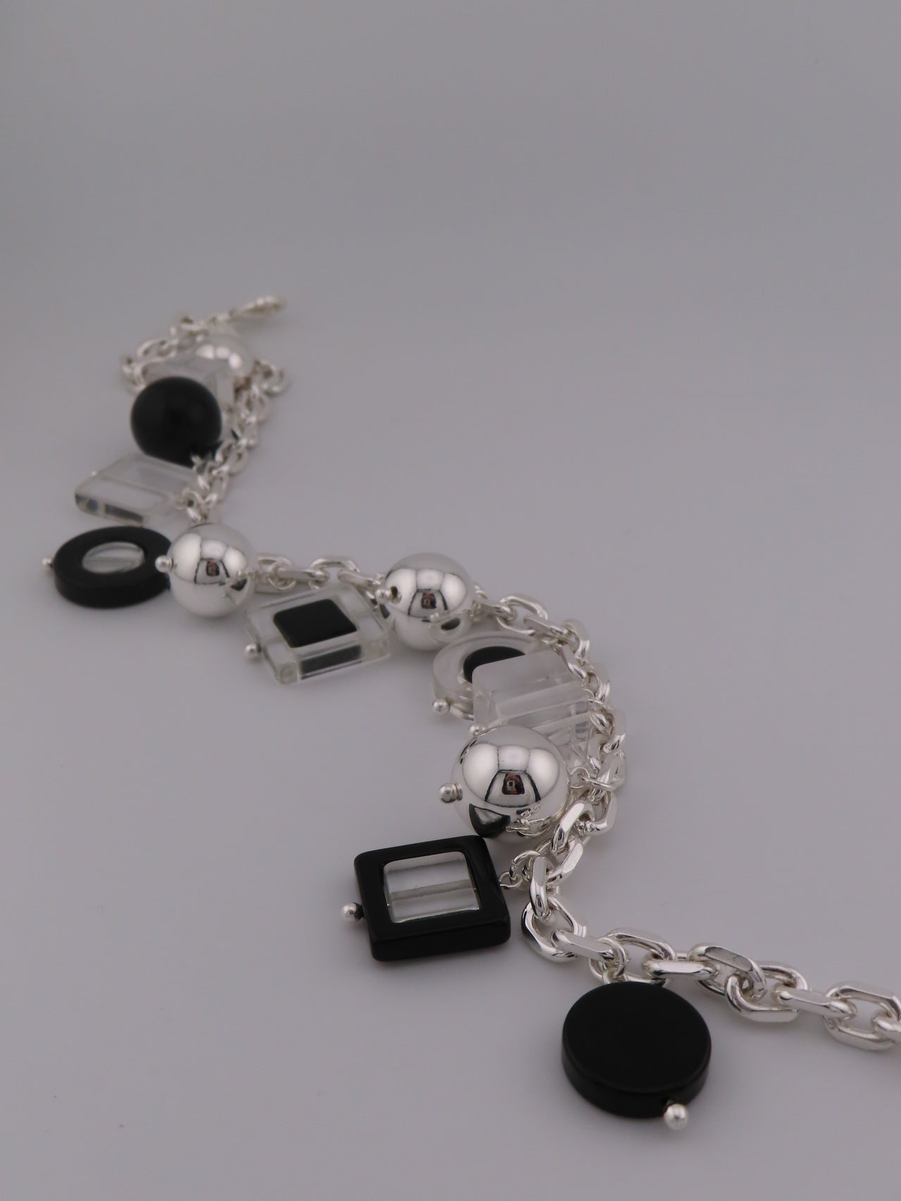 The Annabel Necklace - Black